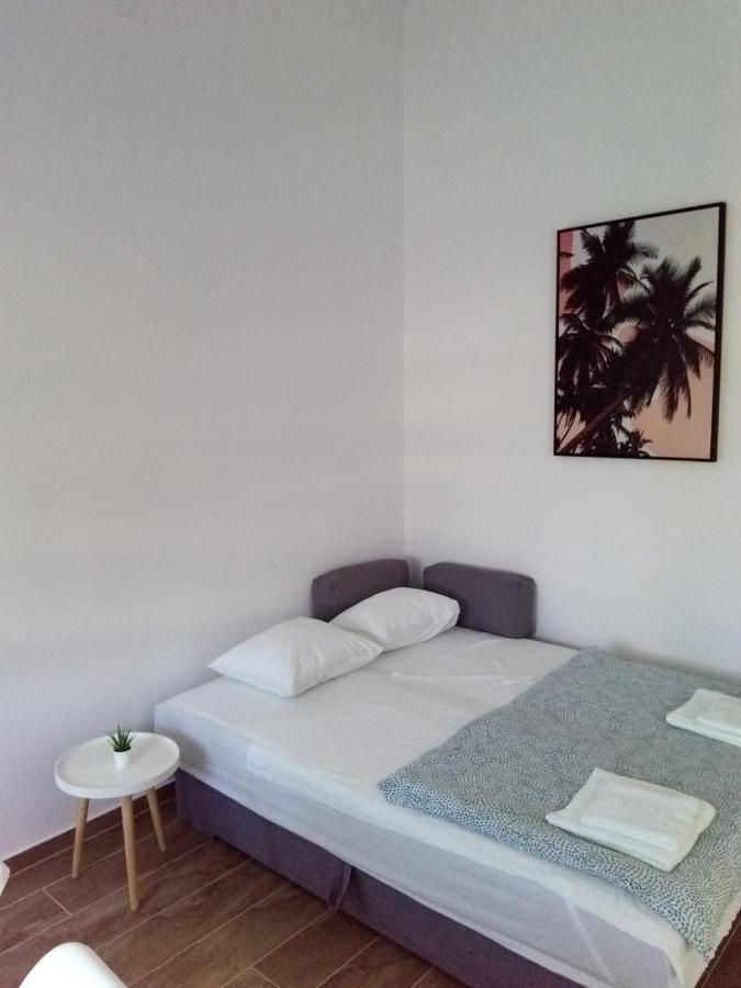 Apartmani Sol Vlasici 帕格 外观 照片