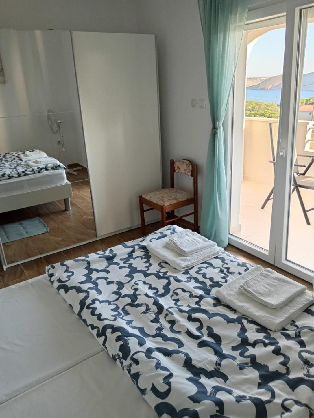 Apartmani Sol Vlasici 帕格 外观 照片